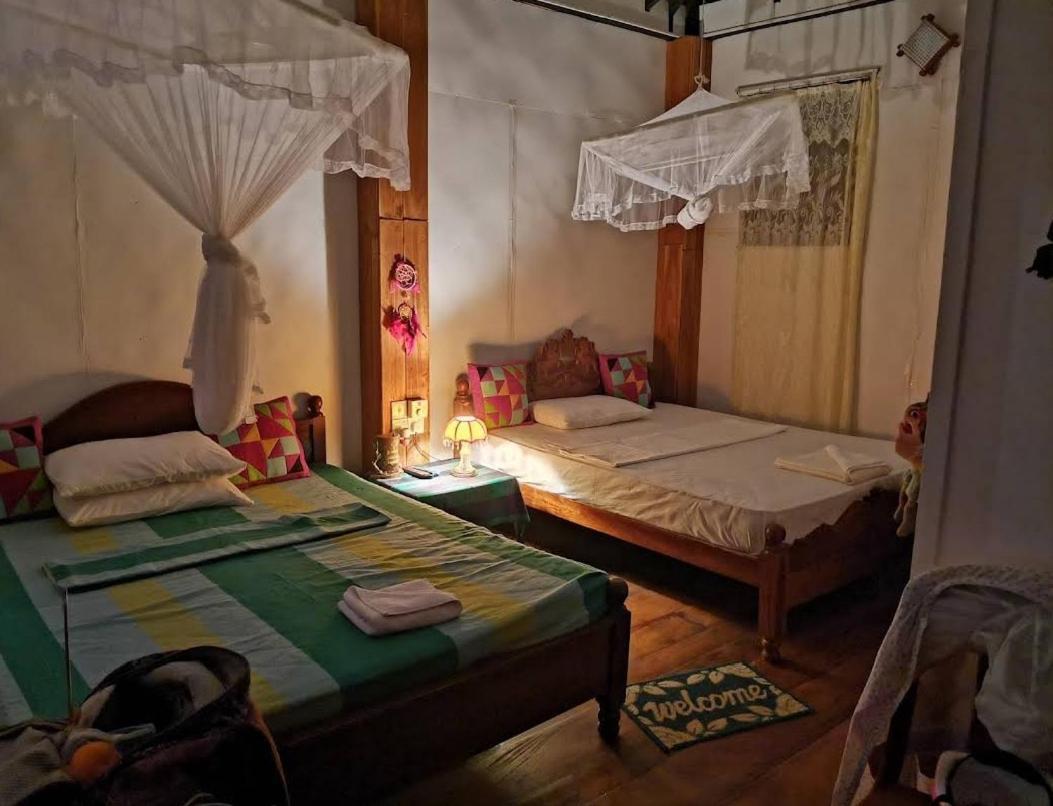 Ruk Sewana Villa Tree House シギリヤ エクステリア 写真